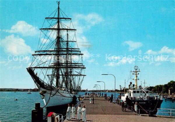 Segelschiffe Segelschulschiff Kai Kiel