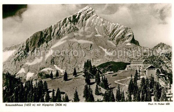 Garmisch-Partenkirchen Kreuzeckhaus mit Alpspitze