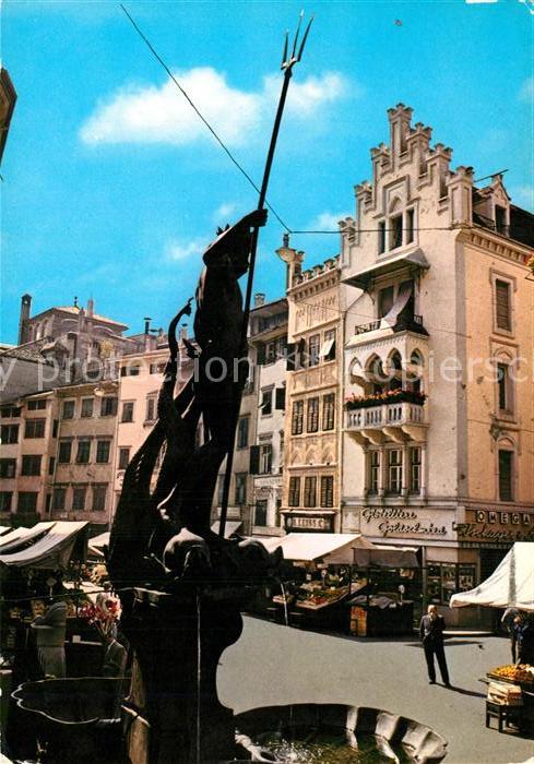 Bozen Suedtirol Obstmarkt Piazza Erbe