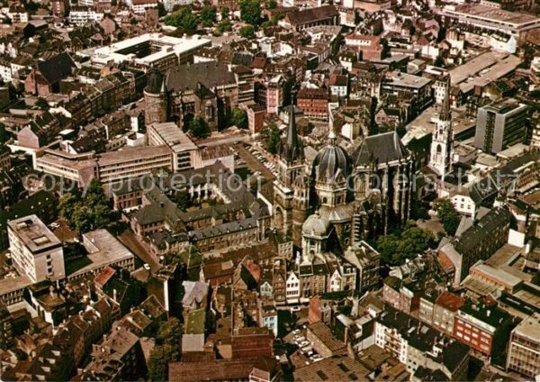 Bad Aachen Altstadt Kirche Fliegeraufnahme