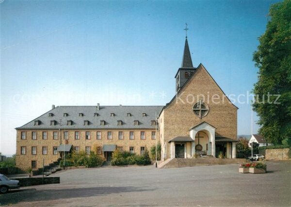 Eibingen Pfarrkirche mit Grab der Heiligen Hilde