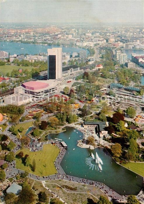 Hamburg Blick vom Fernsehturm auf Congress Cent