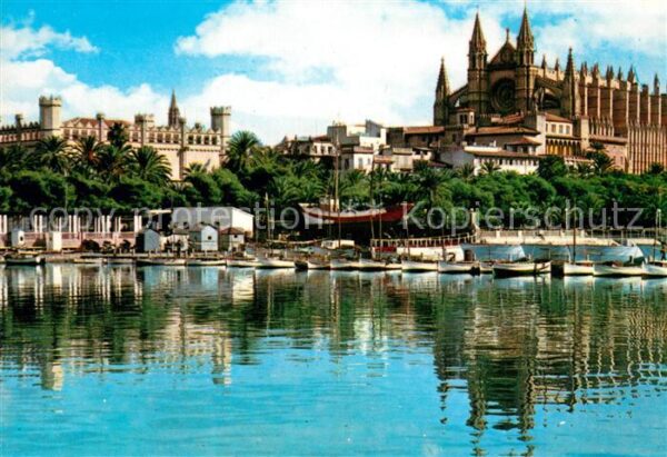 Palma de Mallorca La Lonja y Catedral Börse und Kathedral