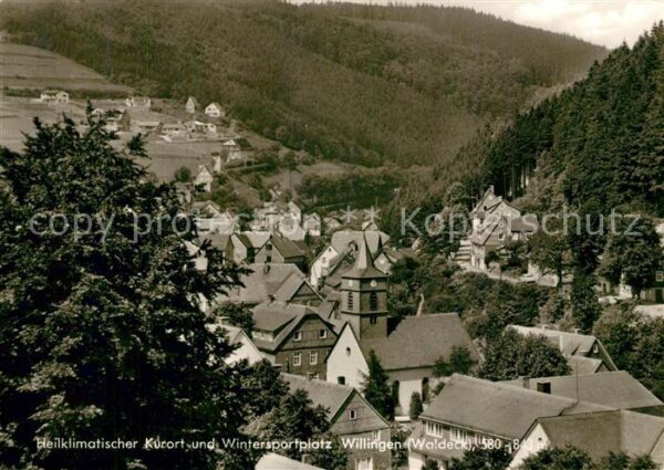 Willingen Sauerland Ortsansicht mit Kirche Heilklimatischer