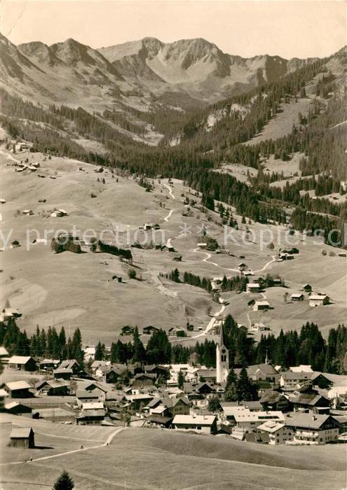 Riezlern Kleinwalsertal Vorarlberg Panorama Schwarzwassertal Alpen