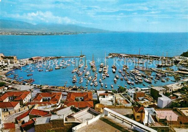 Piraeus Tourkolimanon Hafen