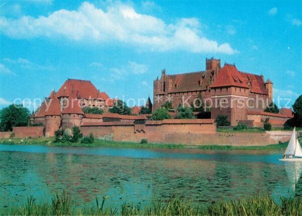 Malbork Zespol zamku pokrzyzackiego od strony N