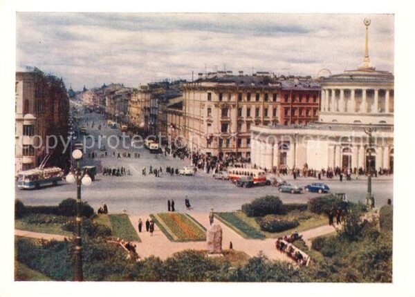 St Petersburg Leningrad Wosstanije-Platz