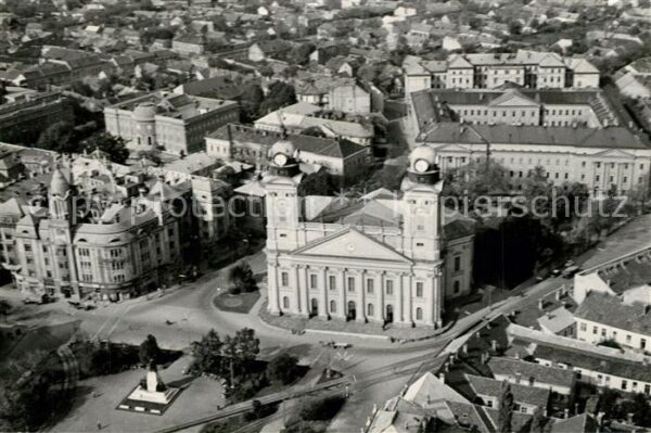 Debrecen Debrezin Fliegeraufnahme mit Kirche