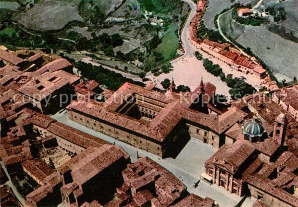 Urbino Fliegeraufnahme Palazzo Ducale