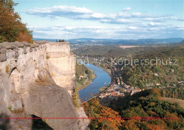 Koenigstein Saechsische Schweiz Elbsandsteingebirge Blick von der Festu