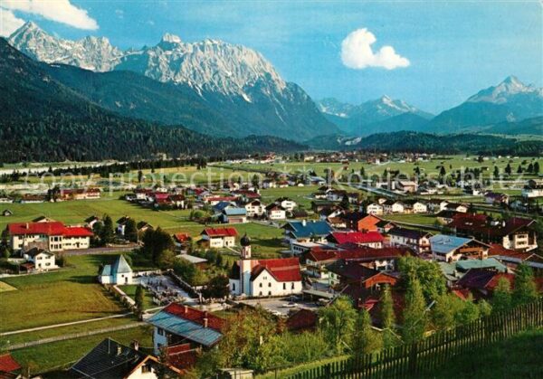 Wallgau mit Tiefenkarspitze und Karwendelspitze