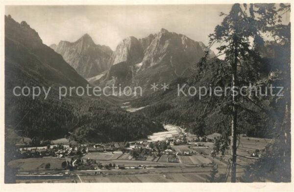 Kranjska Gora Panorama mit Razor und Prisank Julische