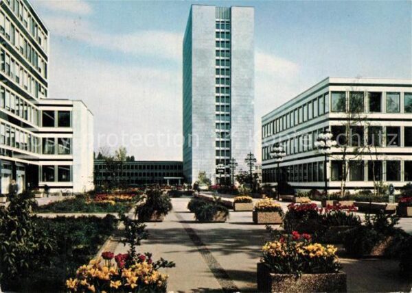 Bonn Rhein Tulpenfeld Gebäudeensemble Hochhaus