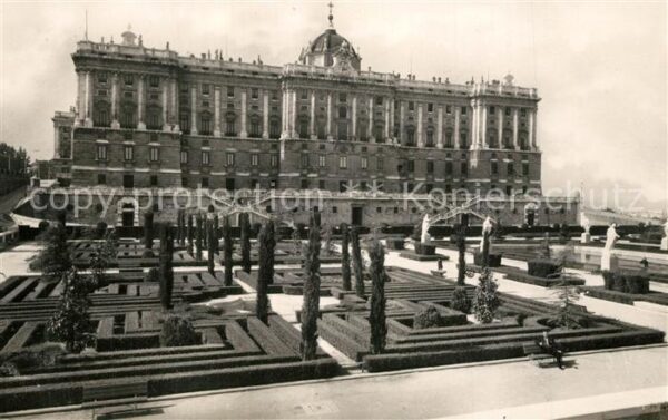 Madrid Spain Palaco Real y Jardiner de Gasparini