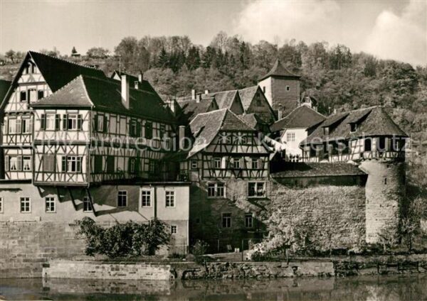 Schwaebisch Hall Partie am Kocher mit Weilertorturm und