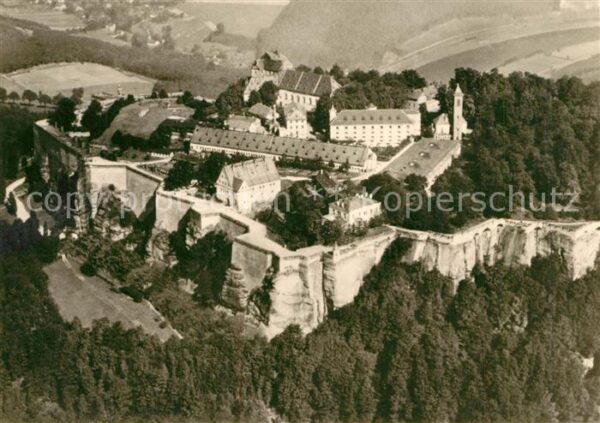 Saechsische Schweiz Fliegeraufnahme Festung Königstein