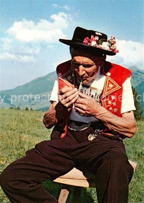 Trachten Schweiz Appenzell Mann Pfeife