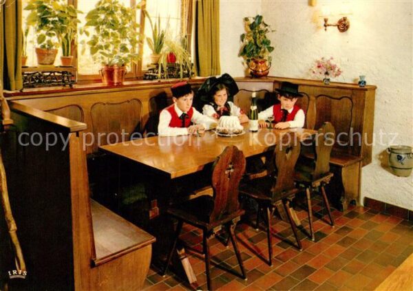 Trachten Alsace Heure du Kugelhopf Kinder