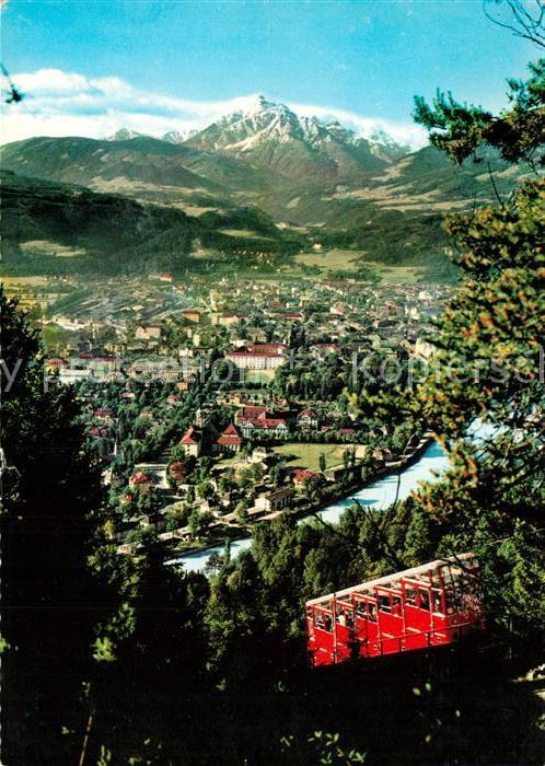 Innsbruck Hungerburgbahn gegen die Serles