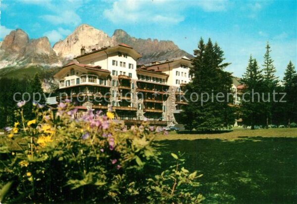Dolomiten Karersee-Hotel