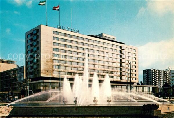 Rotterdam Hofplein met Hilton Hotel
