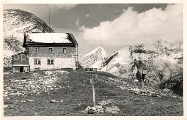 Tuxerjochhaus mit Zillertaler Alpen