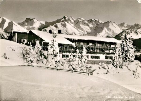Sonthofen Oberallgaeu Allgäuer Berghof mit Alpe Eck