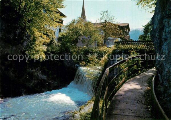 Mehrn Wasserfall und Kirche