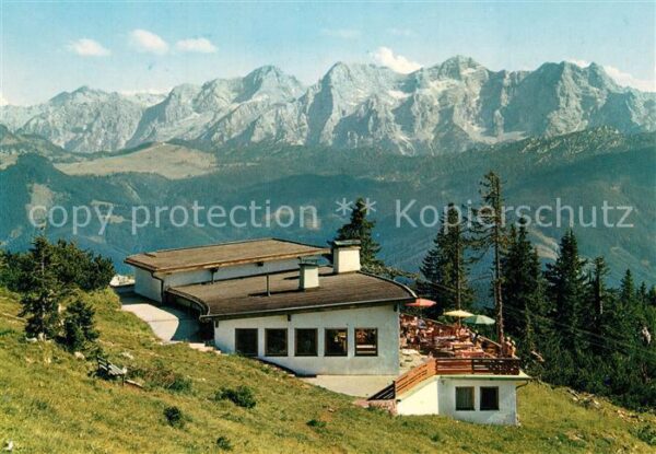 Chiemgauer Alpen Bergstation Dürnbachhornbahn mit Lofere