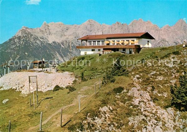 Tirol Region Berghaus Buchensteinwand mit Loferer St
