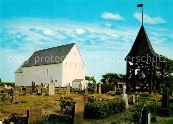 Morsum Sylt Sylts älteste Kirche St Martin mit Gloc