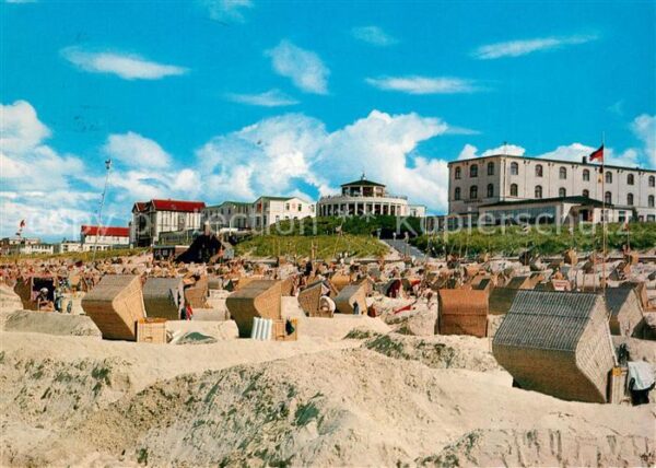 Wangerooge Nordseebad Nordseeheilbad Strand mit Hotelfront