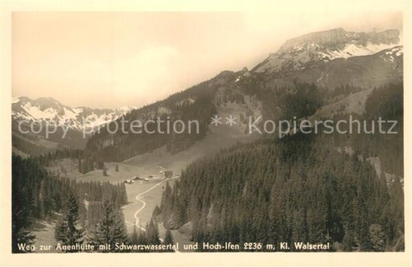 Walsertal Kleinwalsertal Weg zur Auenhütte mit Schwarzwassertal