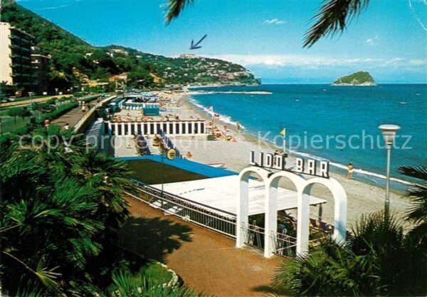 Spotorno Savona Liguria Panorama e spiaggia Lido Bar