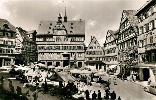 Tuebingen Marktplatz Rathaus Universitätsstadt