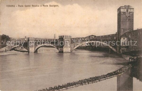 Verona Veneto Ponte Castel Vecchio e Ponte Scaligero