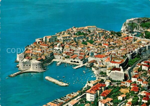 Dubrovnik Ragusa Altstadt Festung Hafen Fliegeraufnahme