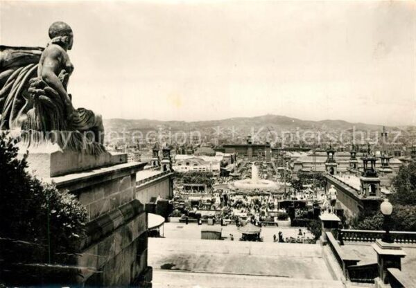 Barcelona Cataluna Recinto de lo Exposicion Fuente Monumen