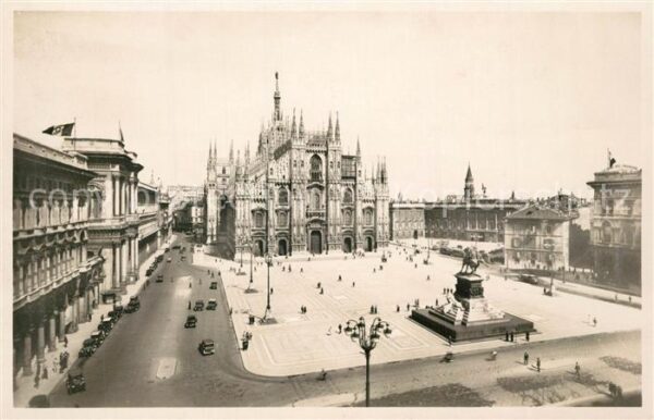 Milano Piazza del Duomo