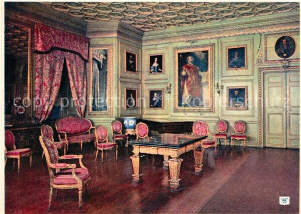 Warwick Castle The Green Drawing Room
