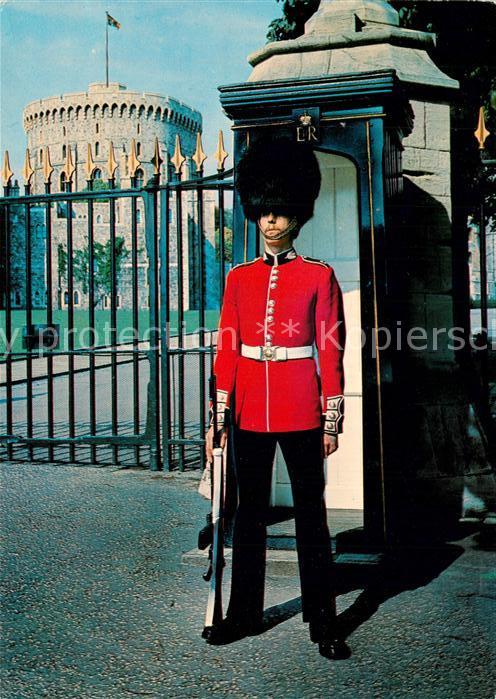 Leibgarde Wache Windsor Castle Scots Guards Sentry Adva