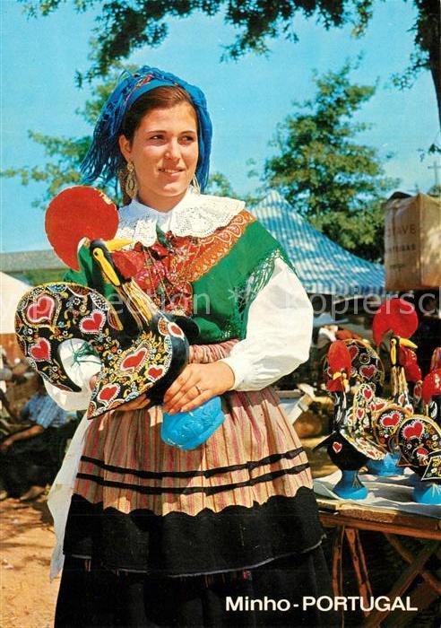 Trachten Portugal Barcelos Rapariga Galos da Ceramica
