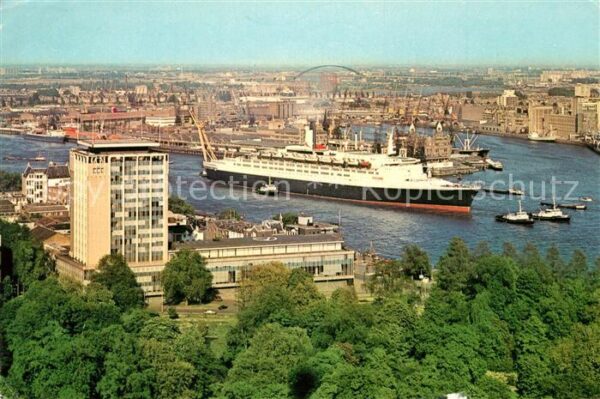 Schiffe Ships Navires Queen Elisabeth II Rotterdam