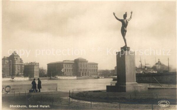 Stockholm Grand Hotel Monument Denkmal