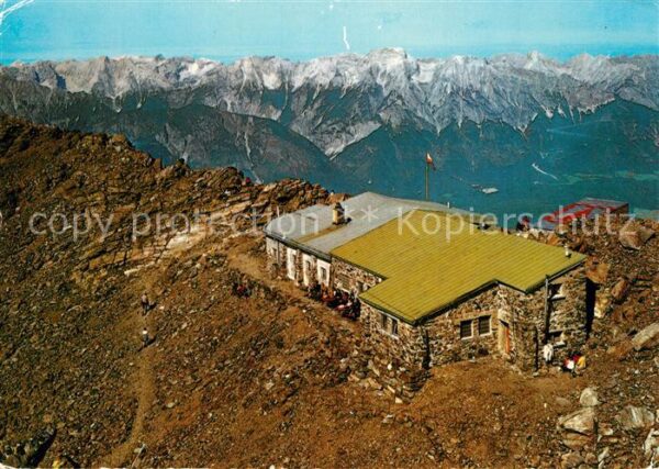 Glungezerhuette Berghütte Alpenpanorama
