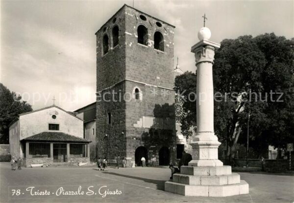 Trieste Piazzale San Giusto Hl Just Platz