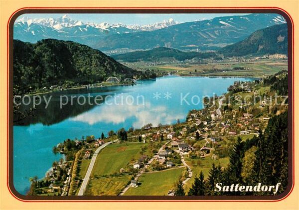 Sattendorf gegen Julische Alpen Fliegeraufnahme