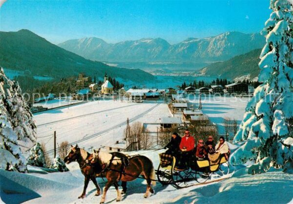 Itter Tirol Winterpanorama Bergdorf Schloss Pferdes