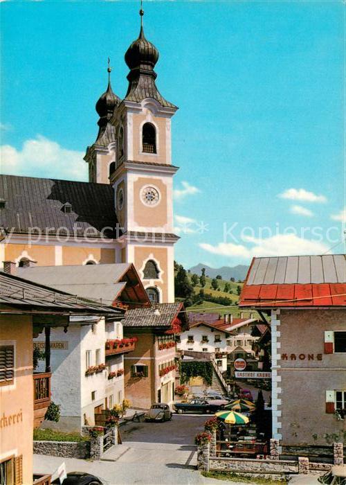 Hopfgarten Brixental Strassenbild mit Pfarrkirche